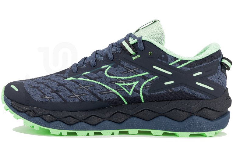 Mizuno Wave Mujin 10