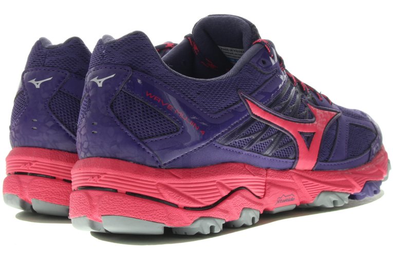 Mizuno Wave Mujin 4