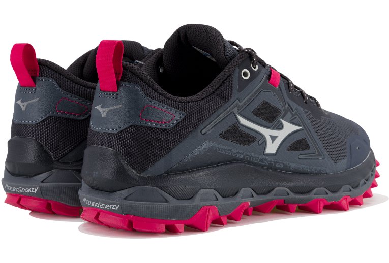 Mizuno Wave Mujin 8