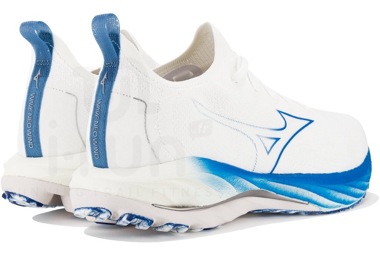 Mizuno Wave Neo Wind M