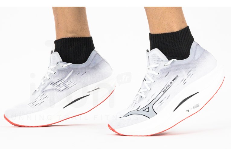 Mizuno Wave Rebellion Pro 2 Herren