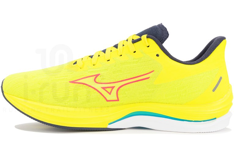 Mizuno Wave Rebellion Sonic