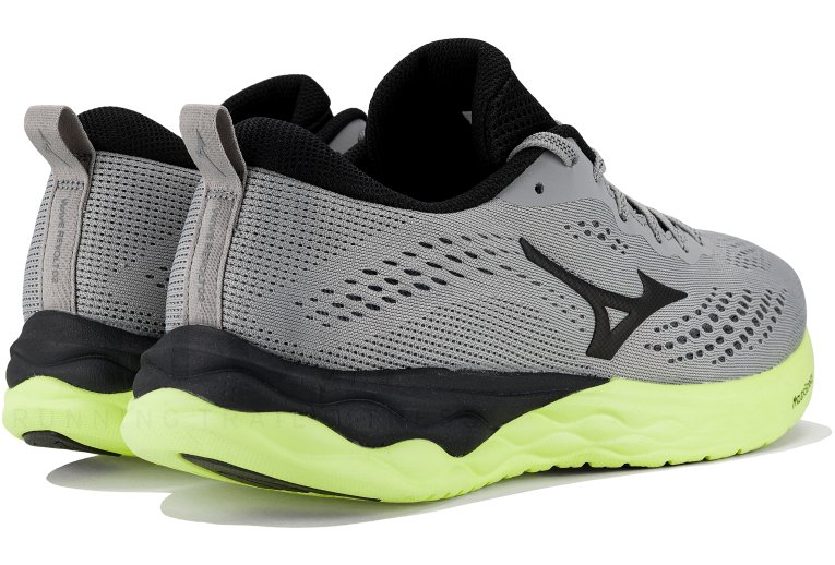 Mizuno Wave Revolt 2 Herren