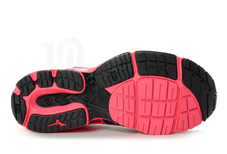 Mizuno Wave Sayonara 3