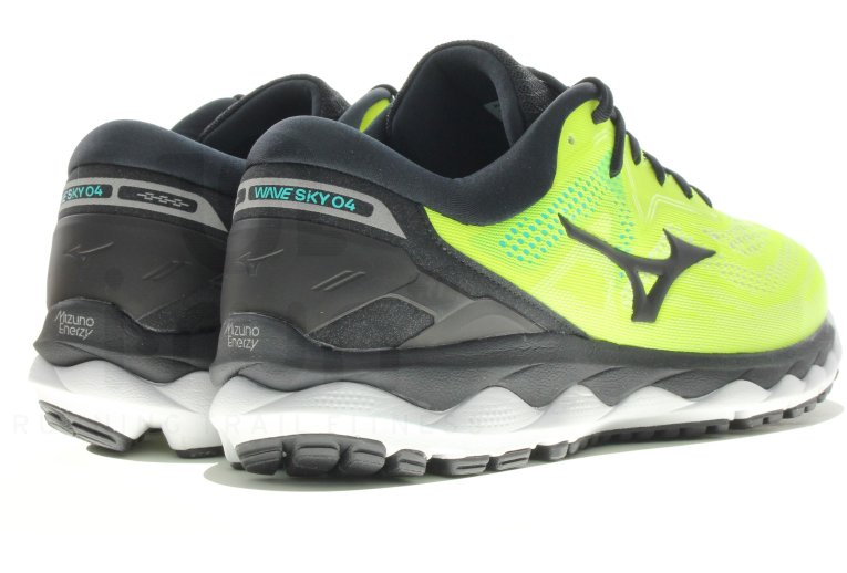 Mizuno Wave Sky 4