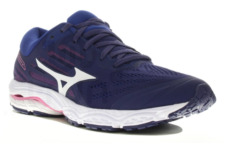 Mizuno Wave Stream 2