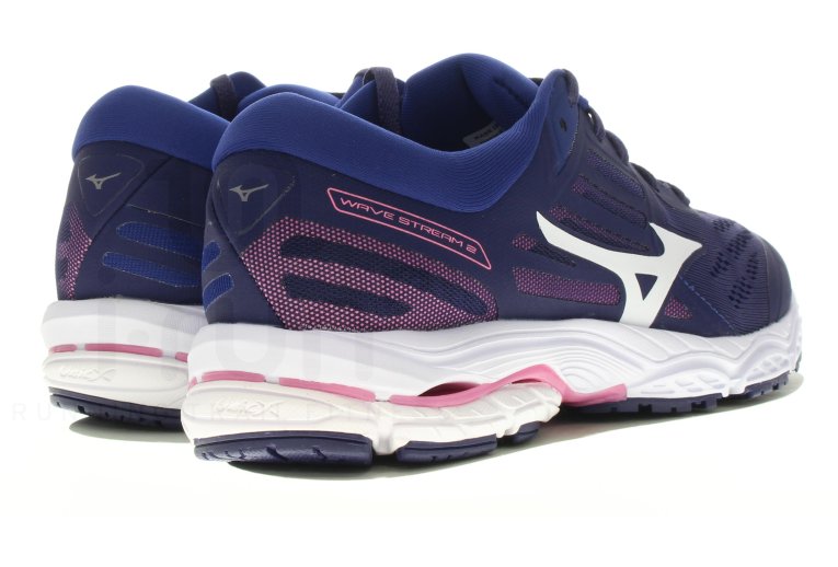 Mizuno Wave Stream 2