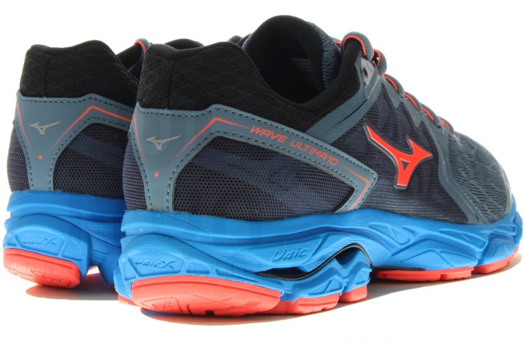 Mizuno Wave Ultima 10