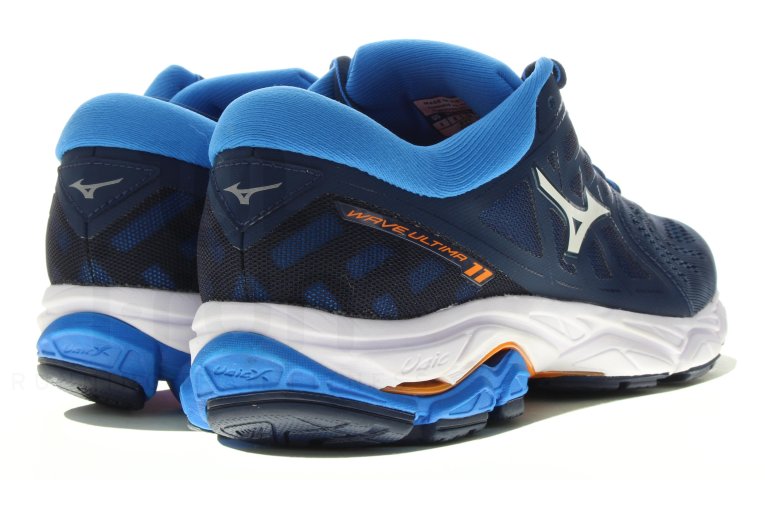 Mizuno Wave Ultima 11