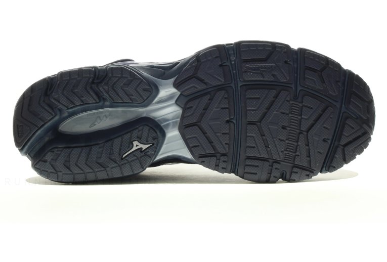 Mizuno Wave Ultima 11