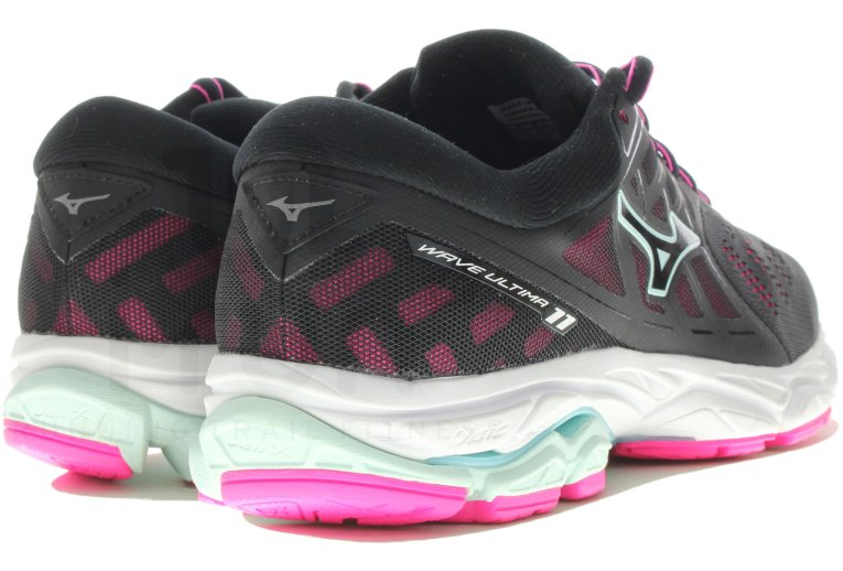 Mizuno Wave Ultima 11
