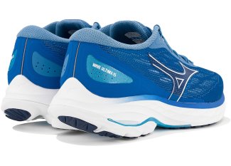 Mizuno Wave Ultima 15