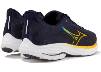 Mizuno Wave Ultima 16