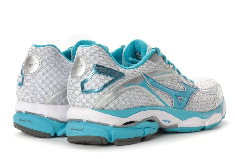 Mizuno Wave Ultima 7