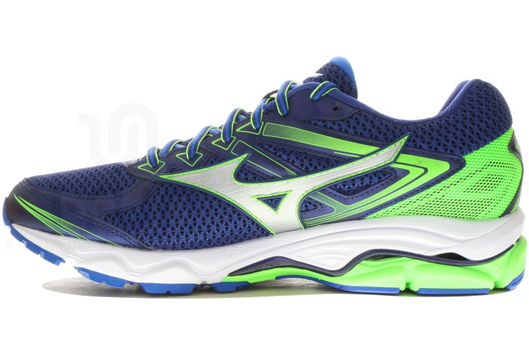 Mizuno Wave Ultima 8