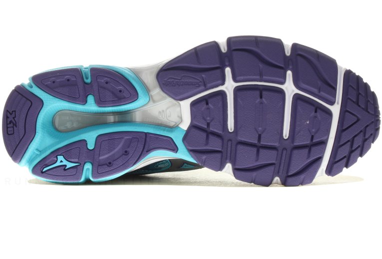 Mizuno Wave Ultima 8