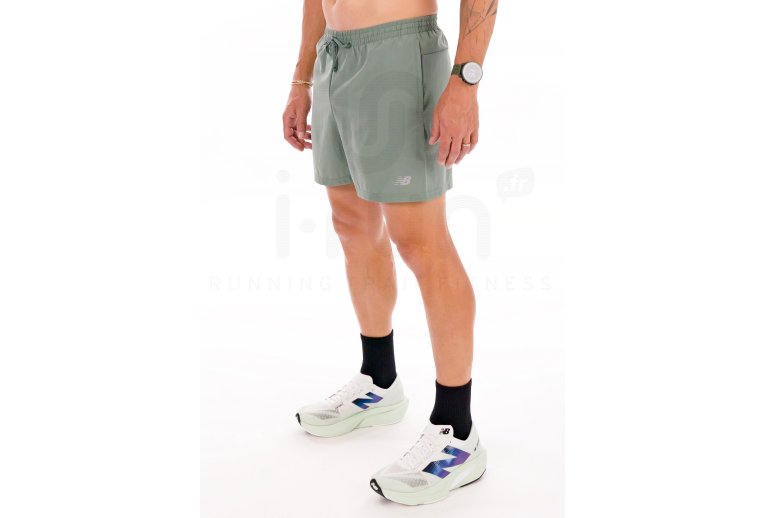 New Balance Essential