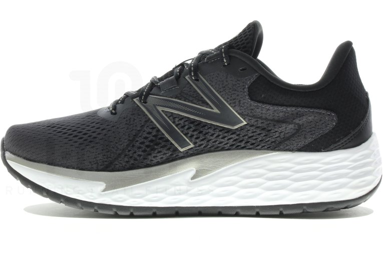 New Balance Fresh Foam Evare