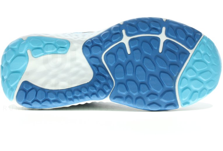 New Balance Fresh Foam Evoz