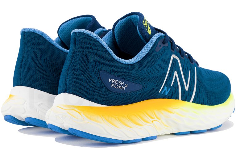 New Balance Fresh Foam X Evoz V3 Herren