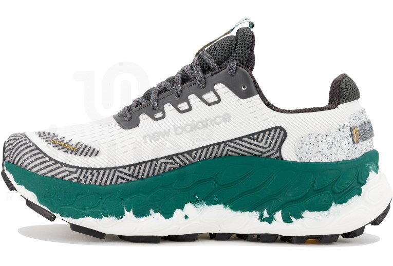 New Balance Fresh Foam X More Trail V3