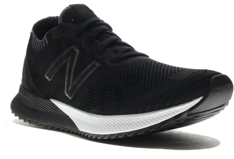 New Balance FuelCell Echo