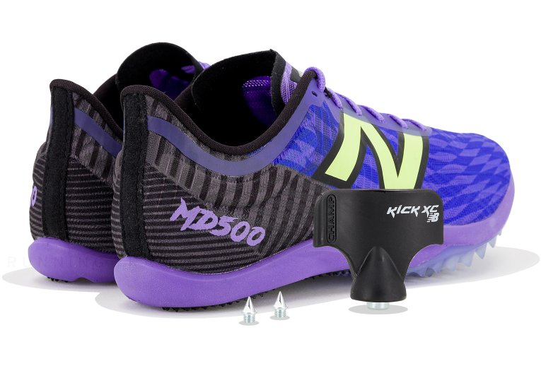 New Balance FuelCell MD500 V9