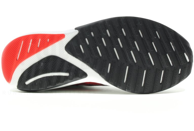 New Balance FuelCell Propel V2