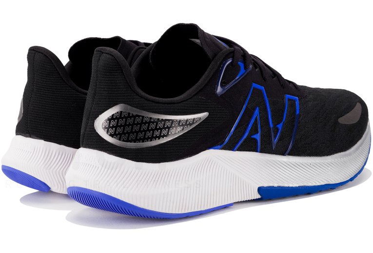 New Balance FuelCell Propel V3 M