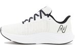 New Balance FuelCell Propel V4 M