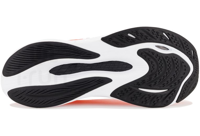 New Balance FuelCell Propel V4