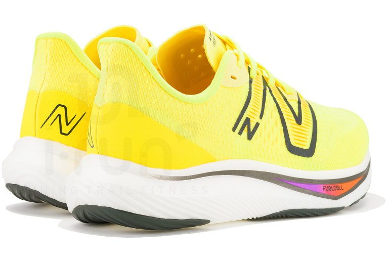 New Balance FuelCell Rebel V3