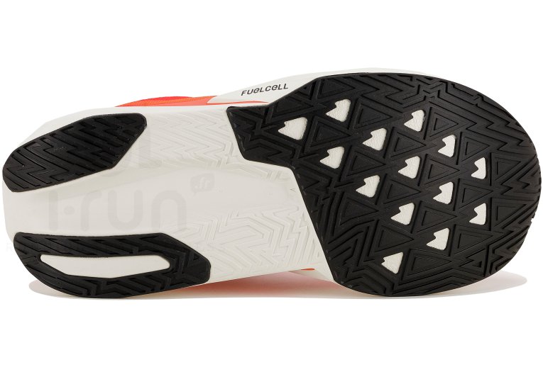 New Balance FuelCell Rebel V5