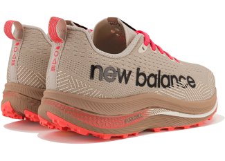 New Balance FuelCell SuperComp Trail Damen