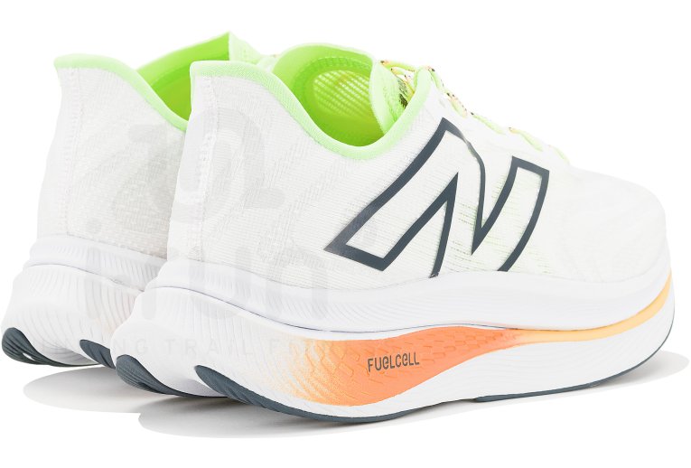 New Balance FuelCell SuperComp Trainer v2 M