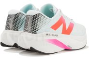 New Balance FuelCell SuperComp Trainer V3