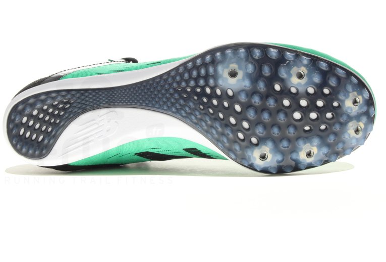 New Balance MD800 V6 Spike