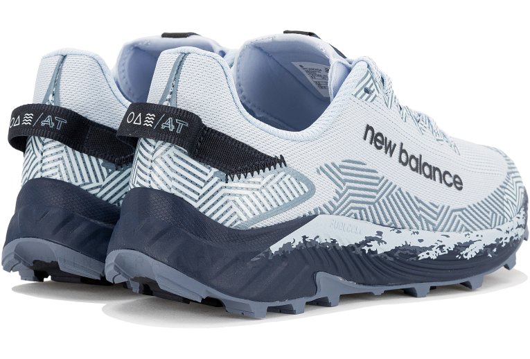 New Balance Summit Unknown V4 Damen