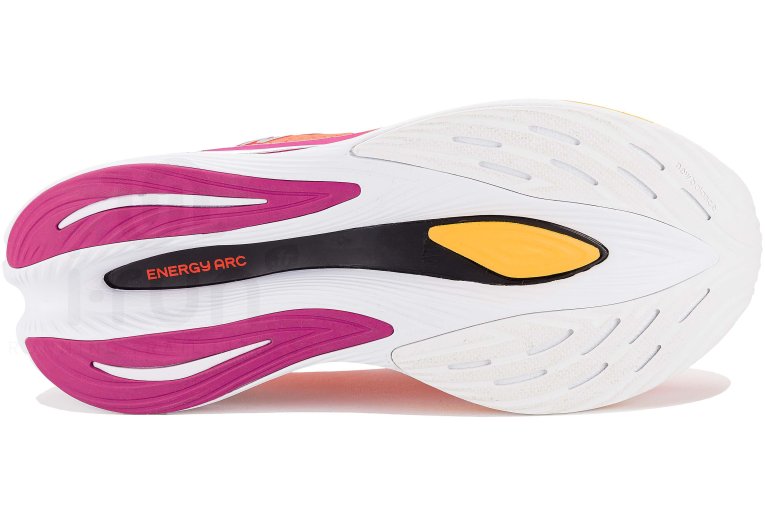 New Balance Super Comp Trainer