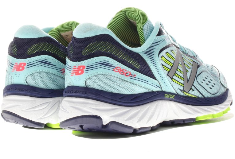 New Balance 860 v7 - B