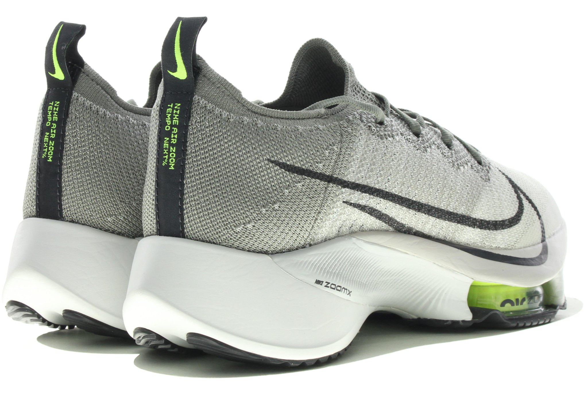 nike air zoom tempo next carbon
