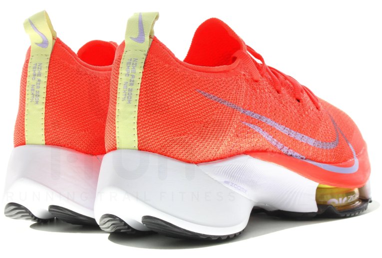 Nike Air Zoom Tempo Next%