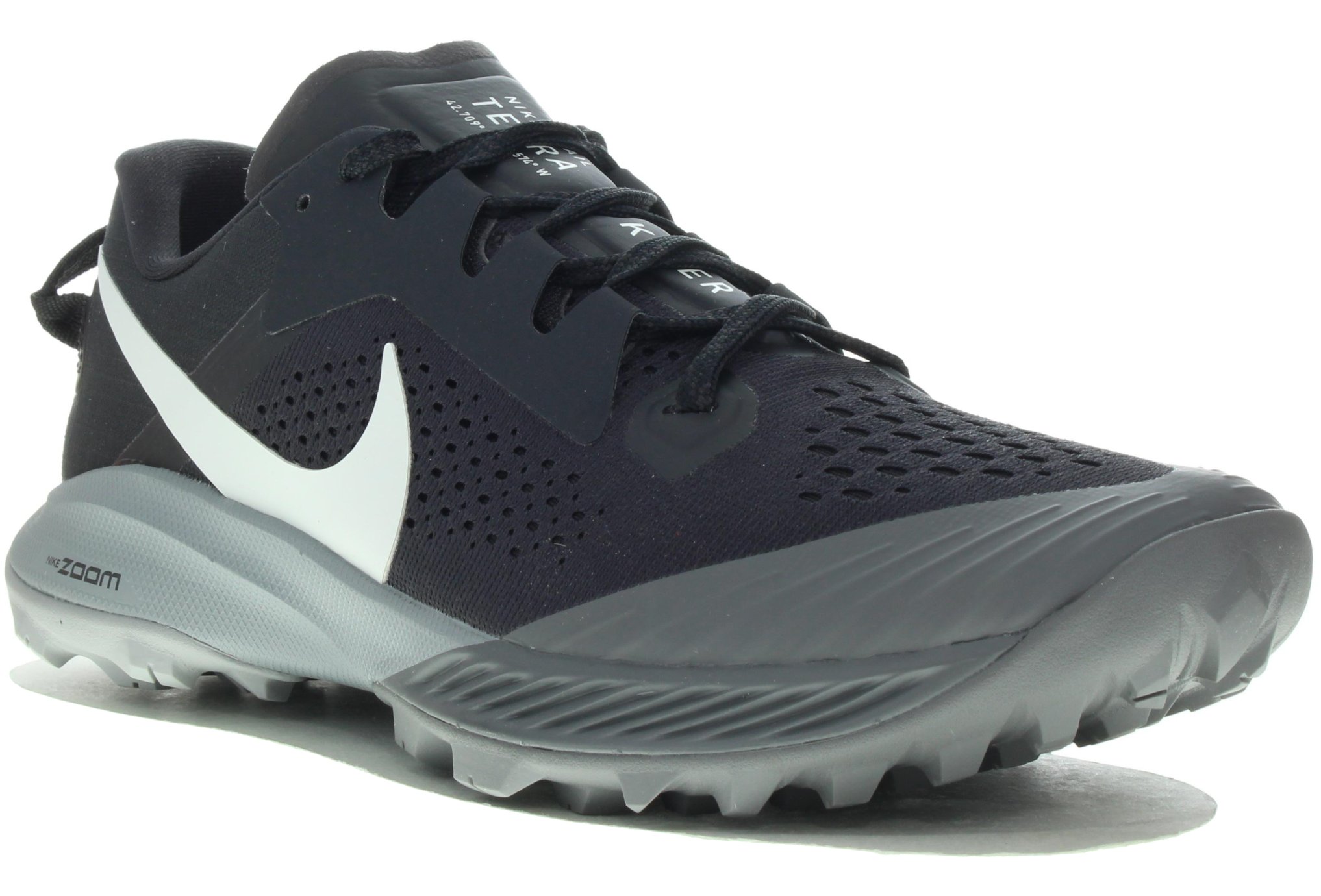 nike terra zoom