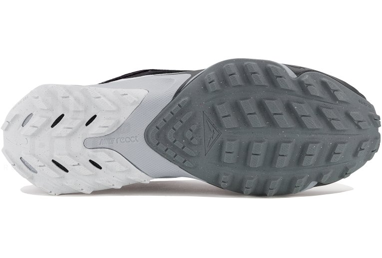 Nike Air Zoom Terra Kiger 8