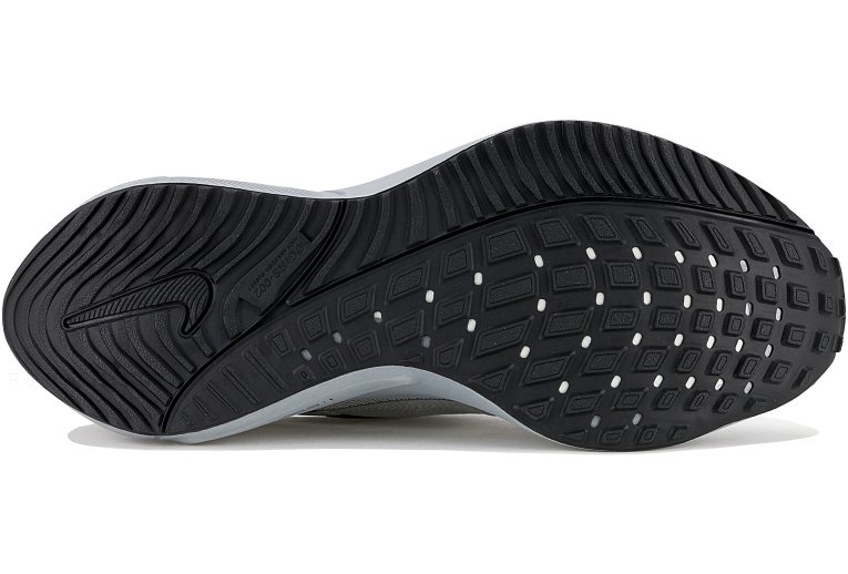 Nike Air Zoom Vomero 16