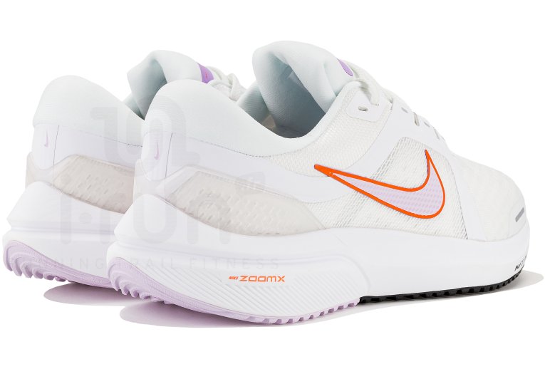 Nike Air Zoom Vomero 16