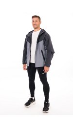 Nike Challenger M