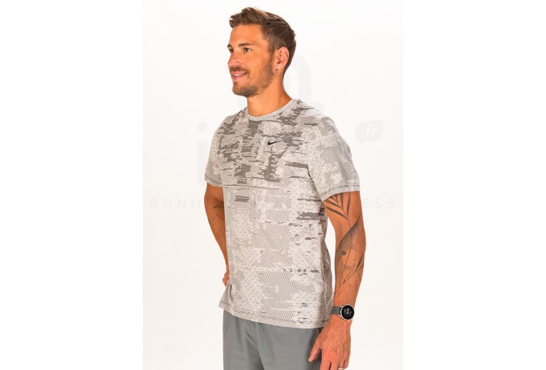 Nike camiseta manga corta Dri-Fit ADV Run Division TechKnit