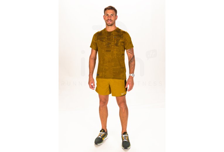 Nike camiseta manga corta Dri-Fit ADV Run Division TechKnit