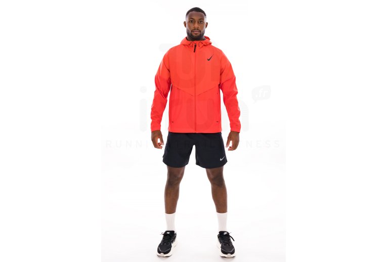 Nike Dri-Fit Challenger